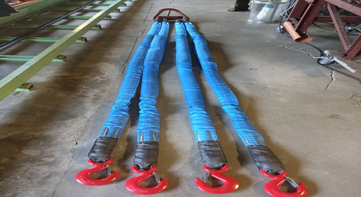 Круглопрядные четырехветвевые пауки